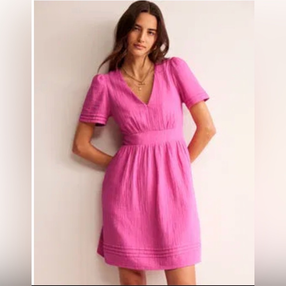 Boden Eve Double Cloth short dress in Sangria Sunset, size 4L
